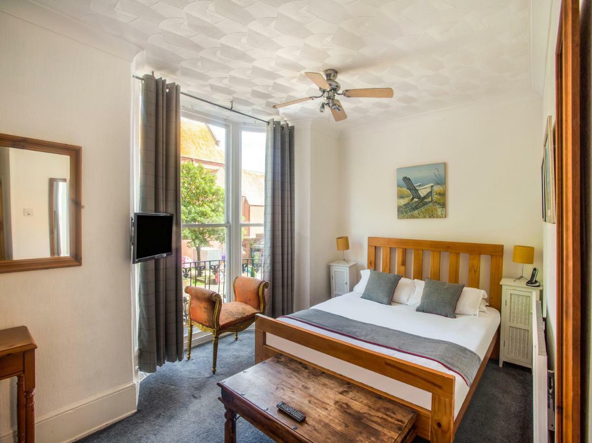 ברייטון Oyo Avalon Lifestyle Guest House מראה חיצוני תמונה