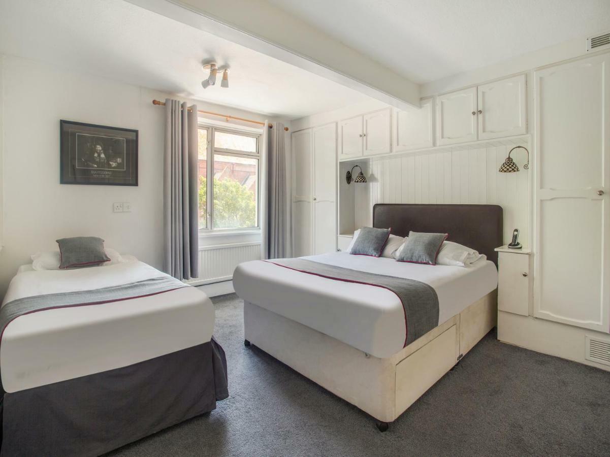 ברייטון Oyo Avalon Lifestyle Guest House מראה חיצוני תמונה