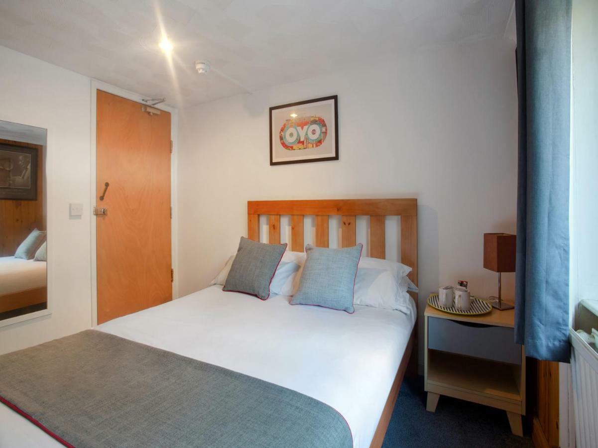 ברייטון Oyo Avalon Lifestyle Guest House מראה חיצוני תמונה