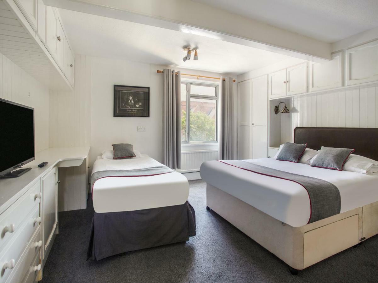 ברייטון Oyo Avalon Lifestyle Guest House מראה חיצוני תמונה